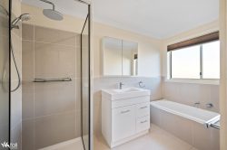 4 Taplan Ct, Margate TAS 7054, Australia