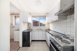 8/23 The Trongate, Granville NSW 2142, Australia