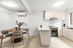 Unit 6/31 Warrs Rd, Maribyrnong VIC 3032, Australia
