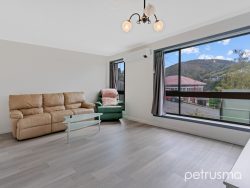 54-56 Wellesley St, South Hobart TAS 7004, Australia