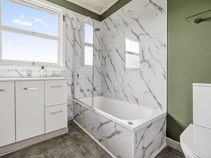 119 Wilmot Rd, Huonville TAS 7109, Australia