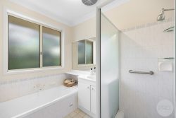 6A Anderson Pl, Salamander Bay NSW 2317, Australia