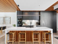 Unit 2/1A Palkana Dr, Warana QLD 4575, Australia