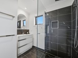 14A Rachel Cres, Old Beach TAS 7017, Australia