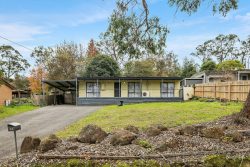 34 Eastview Ave, Seville East VIC 3139, Australia