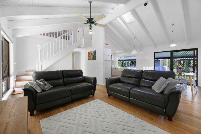 3 Aringa Way, Tallebudgera QLD 4228, Australia