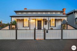 218 Armstrong St N, Soldiers Hill VIC 3350, Australia