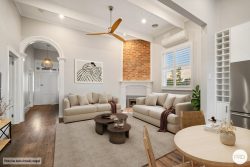 218 Armstrong St N, Soldiers Hill VIC 3350, Australia