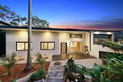101 Arthur St, Forestville NSW 2087, Australia