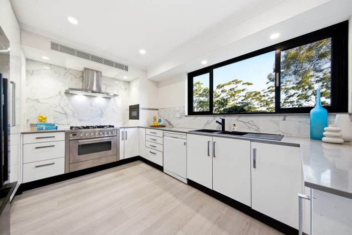 101 Arthur St, Forestville NSW 2087, Australia
