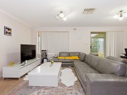 23B Trevaskis St, Somerville WA 6430, Australia