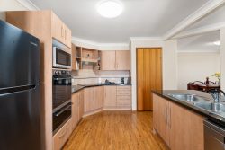 8 Eagle Beach Parade, Dundowran Beach QLD 4655, Australia