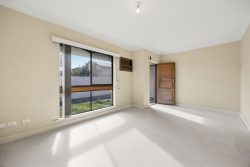 Unit 2/17 Beaven Ave, Broadview SA 5083, Australia