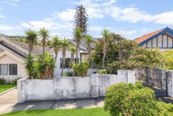 4 Bona Vista Ave, Maroubra NSW 2035, Australia