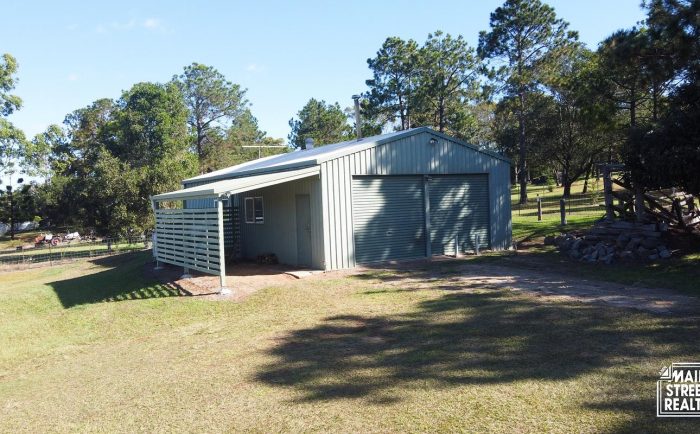 81 Bowman Rd Blackbutt QLD 4314 Australia