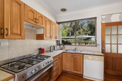 37 Cambridge Rd, Dapto NSW 2530, Australia