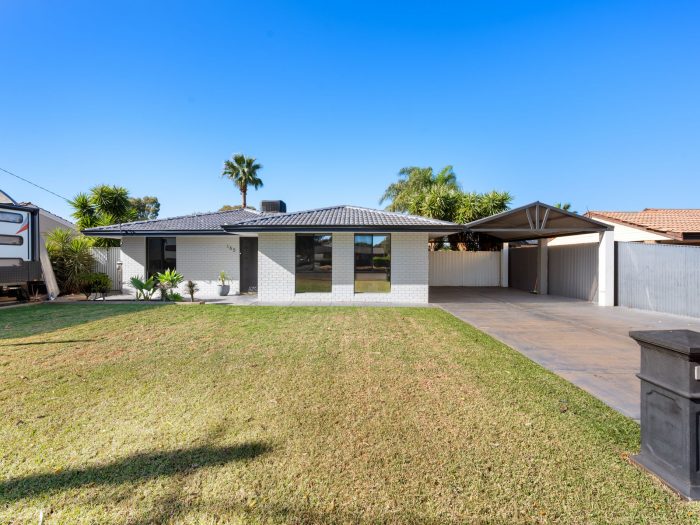 165 Campbell St, West Lamington WA 6430, Australia