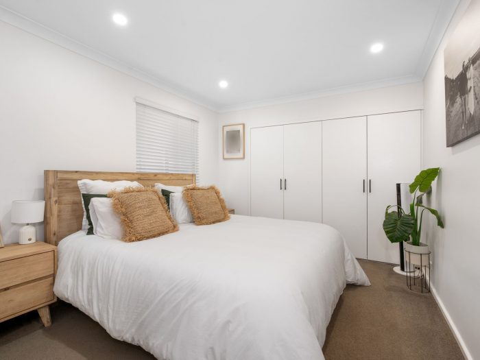 165 Campbell St, West Lamington WA 6430, Australia