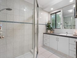 165 Campbell St, West Lamington WA 6430, Australia
