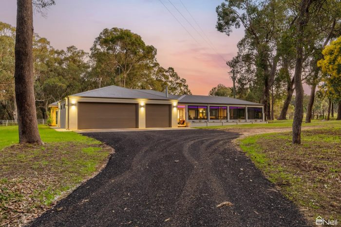 131 Churcher Rd, Baldivis WA 6171, Australia