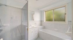 1 Clarke Cl, Wingham NSW 2429, Australia