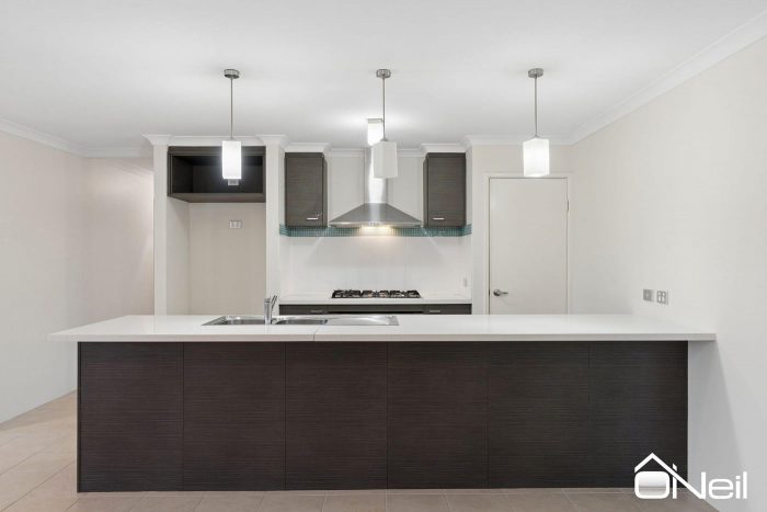 42 Colesbrook Dr, Byford WA 6122, Australia