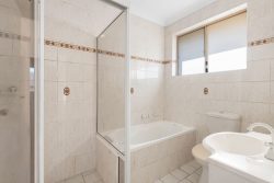 5/68-74 Bonds Rd, Roselands NSW 2196, Australia