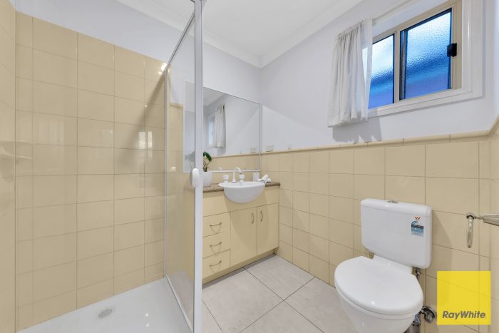 32 Damask Dr, Tarneit VIC 3029, Australia