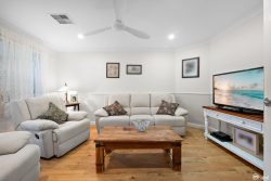 25 Diamantina Blvd, Byford WA 6122, Australia