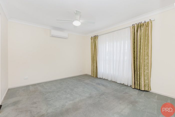33 Diamond Cct, Rutherford NSW 2320, Australia
