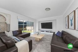 5 Dolly St, Googong NSW 2620, Australia
