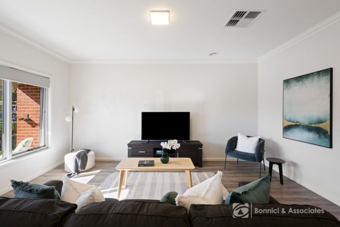 7 Elmwood Cct, Wodonga VIC 3690, Australia