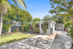 57 Fairlands Rd, Mallabula NSW 2319, Australia
