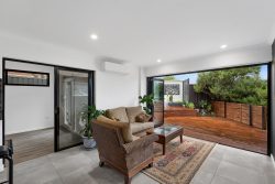 17 Ferris St, Christies Beach SA 5165, Australia