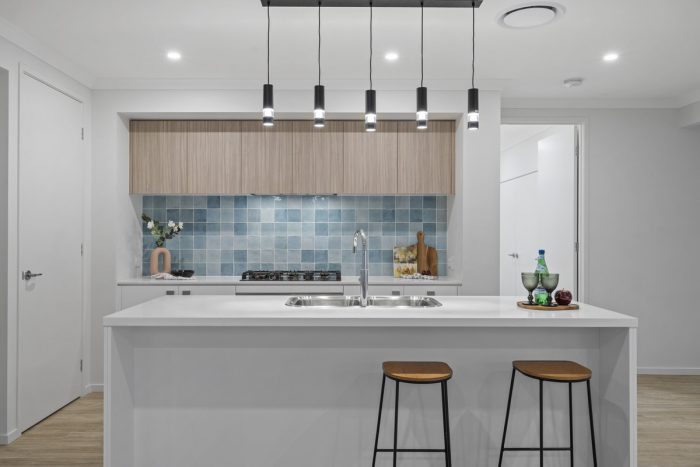 16 Guroman Dr, Greenbank QLD 4124, Australia