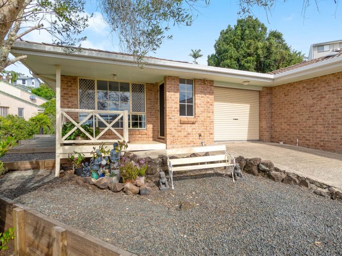 Unit 2/6 Gallagher Dr, Lismore Heights NSW 2480, Australia