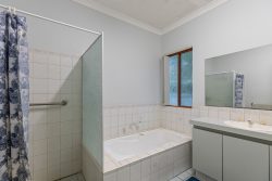 5 Hay Rd, Cable Beach WA 6726, Australia