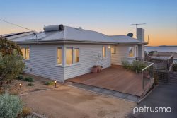 21 Hill St, Bellerive TAS 7018, Australia