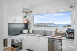 21 Hill St, Bellerive TAS 7018, Australia