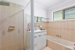 485 Torbanlea Pialba Rd, Takura QLD 4655, Australia