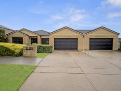 132 Whites Rd, Warrnambool VIC 3280, Australia
