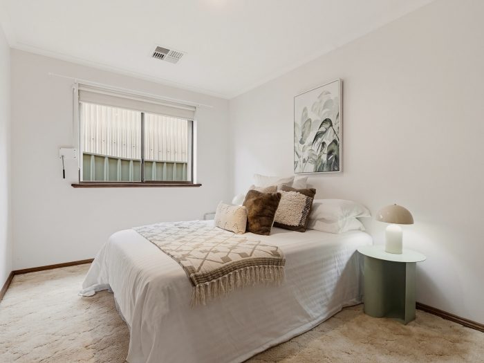 13 Horndale Dr, Happy Valley SA 5159, Australia