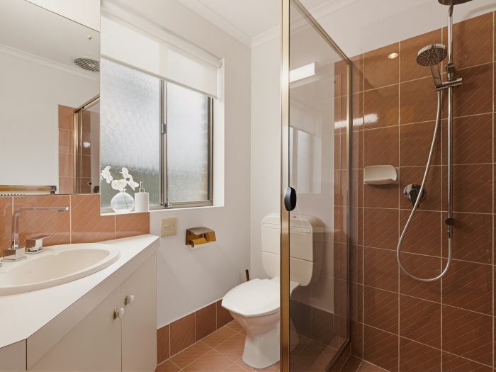 13 Horndale Dr, Happy Valley SA 5159, Australia