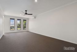 16 Kylah Ct, Yamanto QLD 4305, Australia