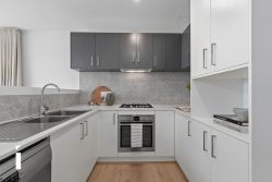 39 Bellbird Loop, Lawson ACT 2617, Australia