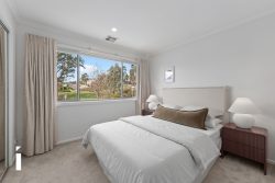 39 Bellbird Loop, Lawson ACT 2617, Australia