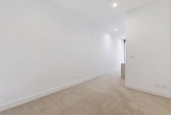 Unit 512/5 Irving Ave Box Hill VIC 3128 Australia
