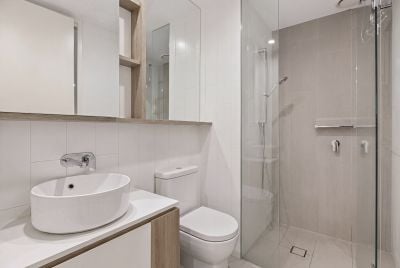 Unit 512/5 Irving Ave Box Hill VIC 3128 Australia