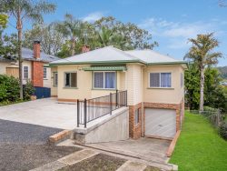 27 Jacaranda Ave, East Lismore NSW 2480, Australia