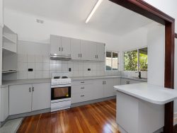 27 Jacaranda Ave, East Lismore NSW 2480, Australia